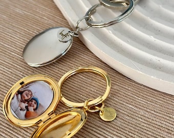 Picture Locket Keychain, Memorial Bag Charm, Personalized Engraved