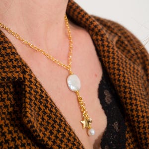 Pearl Dangling Necklace, Flat Pearl Necklace, Layering Necklace, Pearl Y Necklace, Bridal Pearl Necklace, Tassel Necklace
