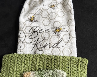 Crocheted towel sets
