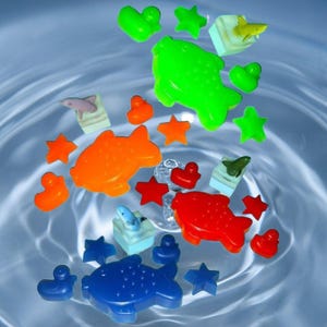 Under The Sea Soap & Bath Toy Gift Set - Vegan, Unscented and Gentle Ocean Themed Soaps with Colorful Fish, Ducks and Star Soap Bars and Toy