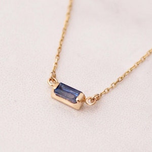 14K 18K Solid Gold Solitaire Baguette Sapphire Necklace, Sapphire Baguette Necklace, Elegant Blue Gem Jewelry, Baguette Sapphire Pendant