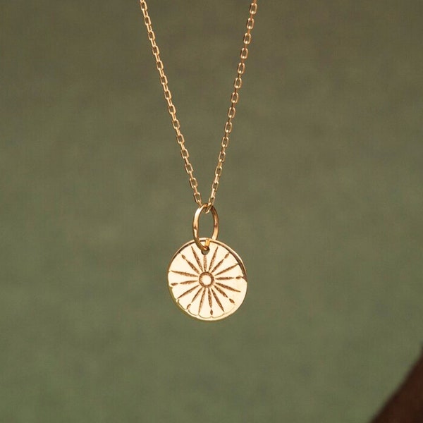 14K Solid Gold Sunbeam Necklace • Custom Initial Engrave Sunshine Disc Pendant • Minimalist Sun Tarot Disc Necklace • Mother's Day Gift