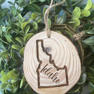 Idaho state Ornament - Wood engraved and personalization| Christmas