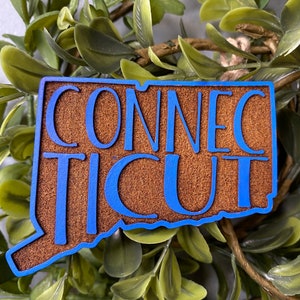 State of Connecticut magnet - souvenir| Christmas