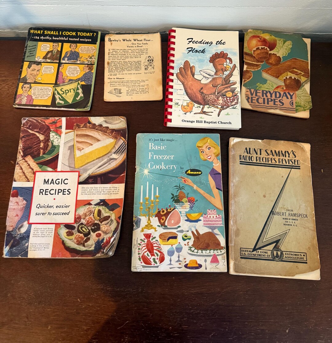 Vintage Cookbook Collection – Set of 6, Recipes From 1928-1996 - Etsy