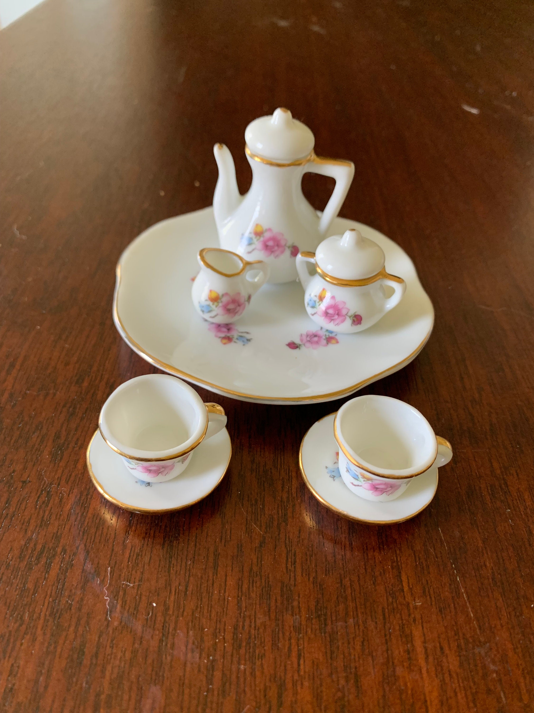 Hobby Lobby had the cutest mini tea pots… 🫖🥺 : r/DunderMifflin