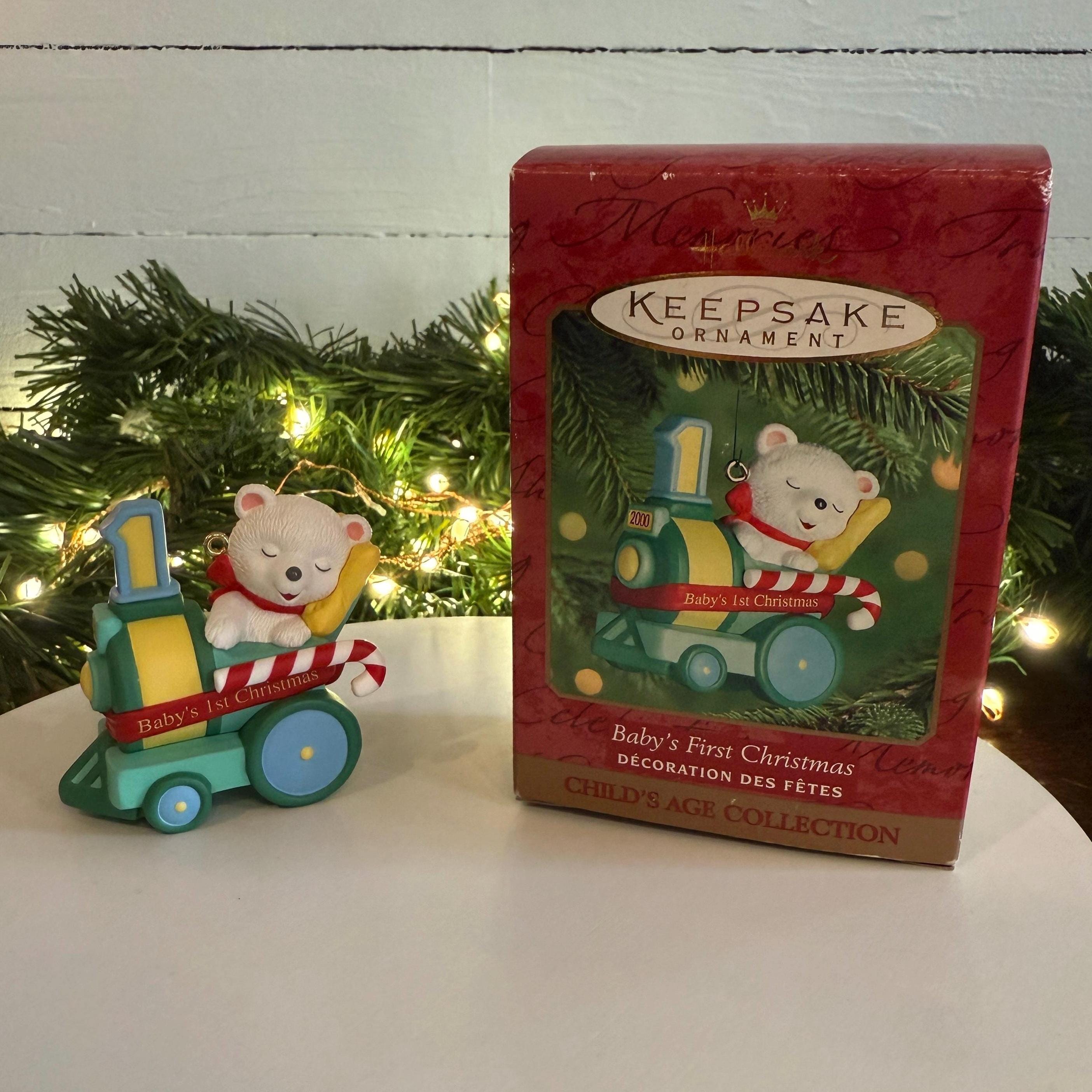 Baby’s First Christmas - Hallmark Keepsake Ornament - 2000 - Bear in a Train