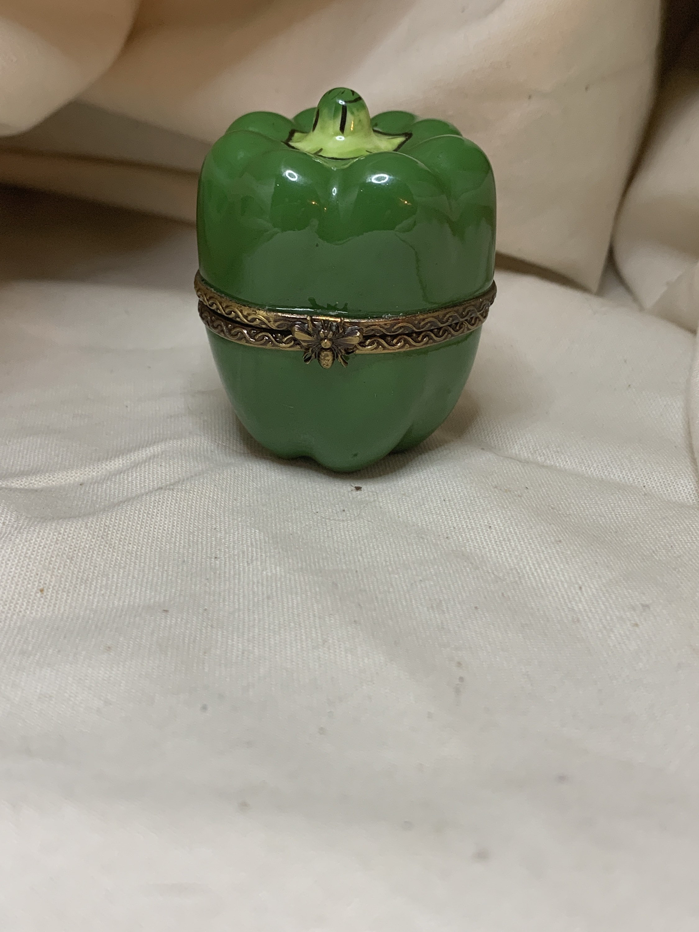 Vintage Limoges Green Bell Pepper Hinged Porcelain Box Etsy
