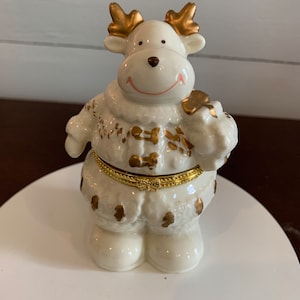 Large Reindeer Hinged Porcelain Box