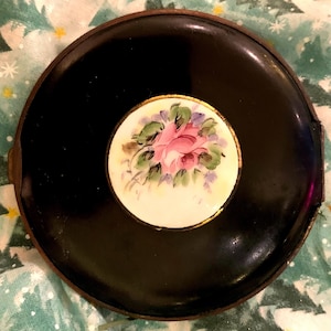 Vintage Compact with Enamel Inset
