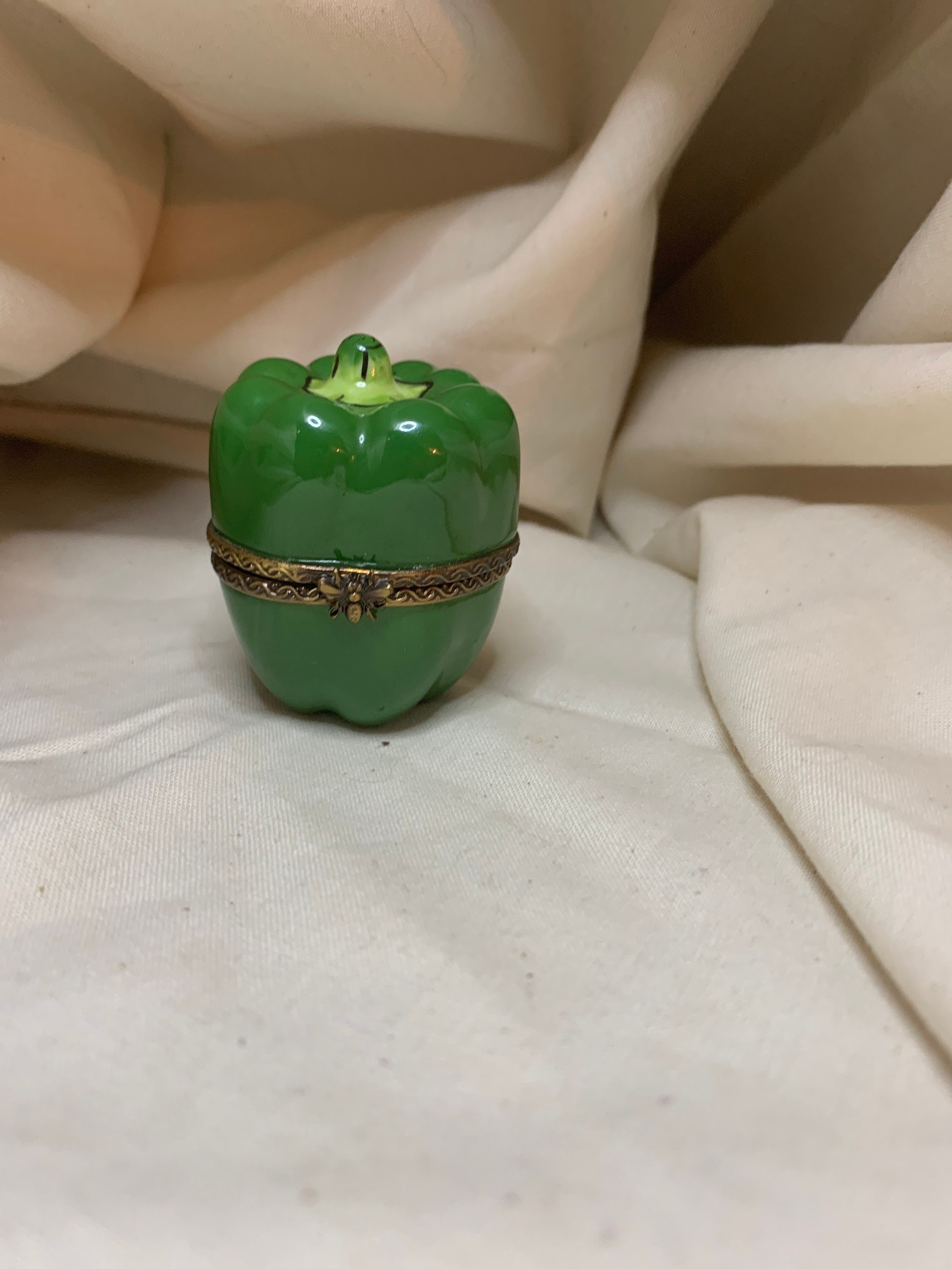 Vintage Limoges Green Bell Pepper Hinged Porcelain Box Etsy