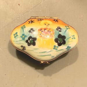 Limoges Peint Main Woman with Flowers “For You” Hinged Porcelain Box