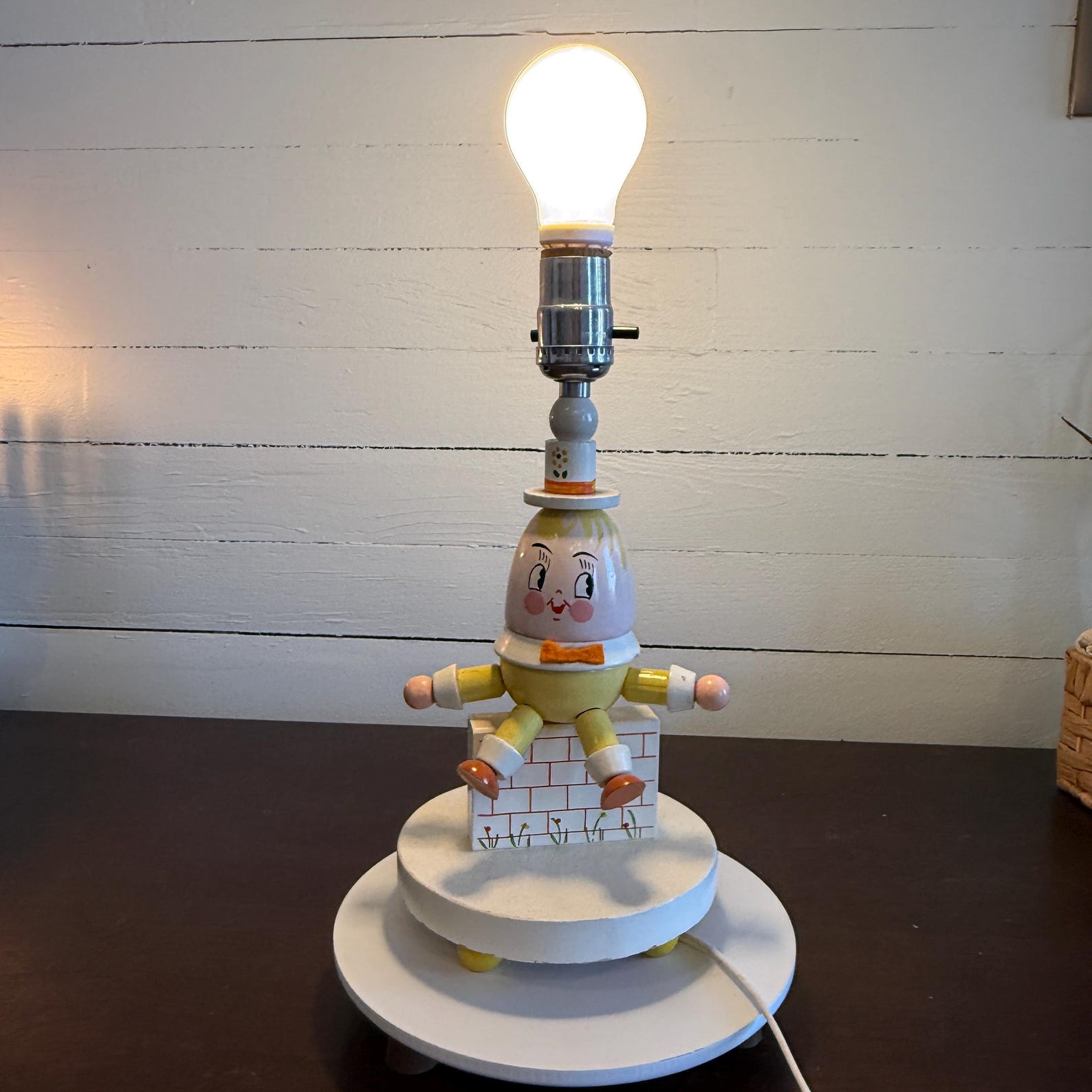 Humpty Dumpty Bedside Nursery Lamp - 1978 - Etsy