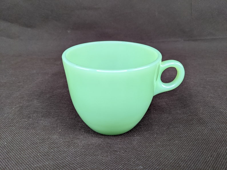 Vintage JADEITE Fire King Green Glass Coffee Mug Teacup, O Ring Handle