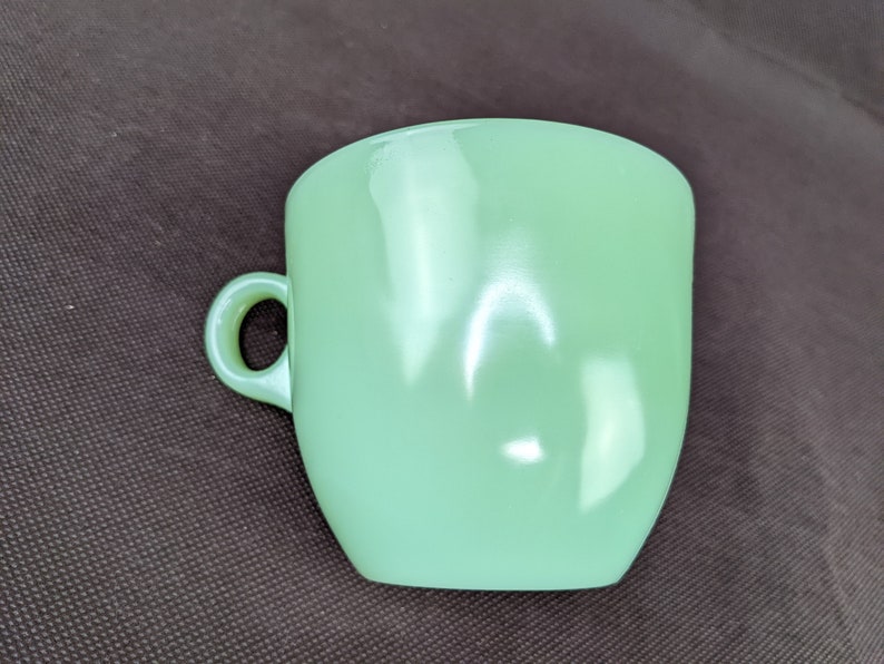 Vintage JADEITE Fire King Green Glass Coffee Mug Teacup, O Ring Handle