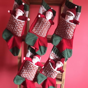 Lot de bas de Noël (Père Noël inclus) PDF uniquement.