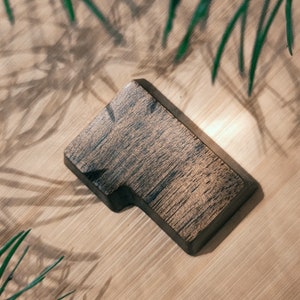 Wooden keycaps ANSI ISO OEM height CherryMX stem - black walnut
