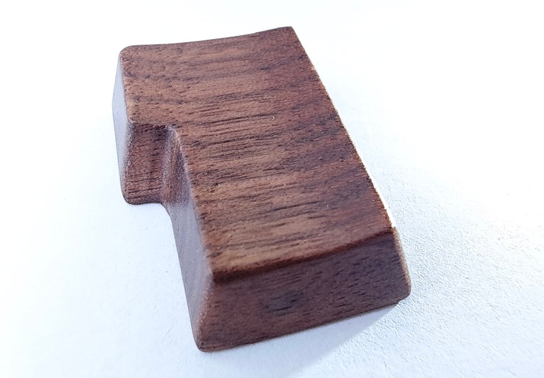 Wooden ISO enter neycap