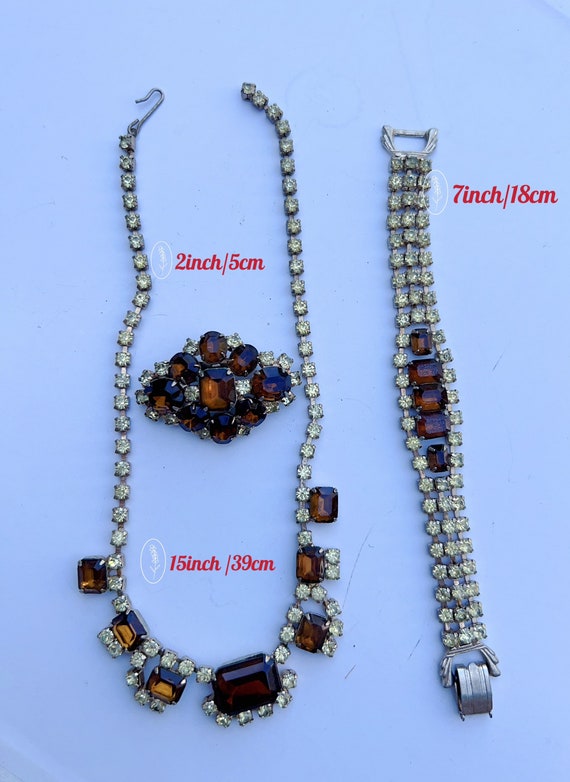 Vintage jewelry sets, costume - Gem