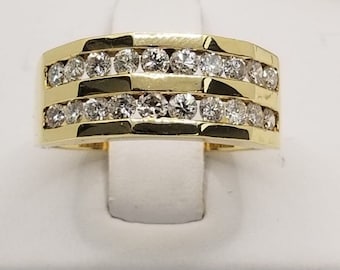 14 Karat Yellow Gold Diamond Ring 1.20 Carats