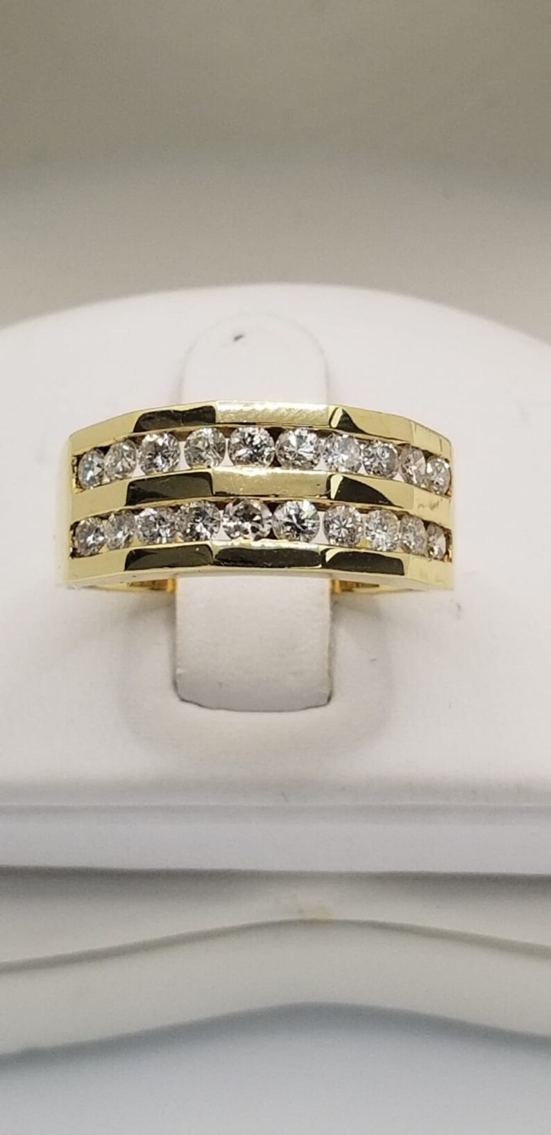 14 Karat Yellow Gold Diamond Ring 1.20 Carats image 1