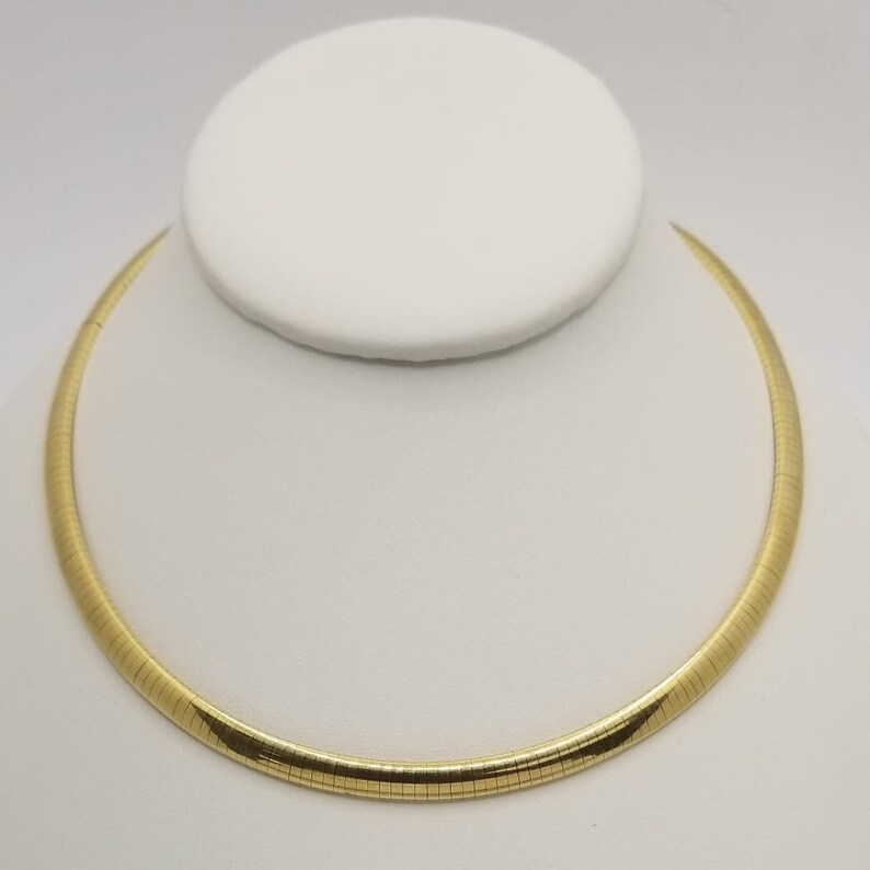 14 Karat Yellow Gold Omega Necklace - Etsy