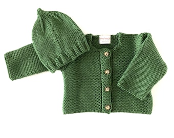 Birth gift set: cardigan & Secret Santa hat for newborns made from 100% finest merino wool - spruce