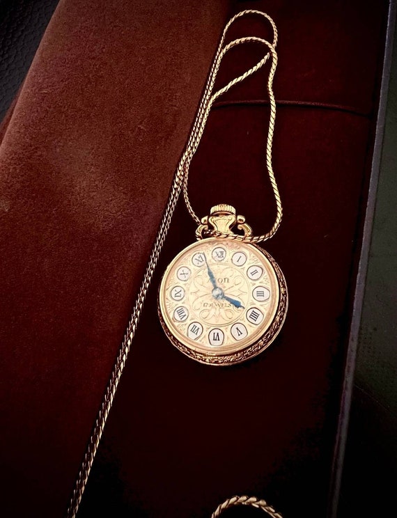 Presidents club 1881 pocket watch by Avon