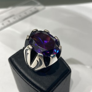 Zulfiqar detailed amethyst stone silver ring