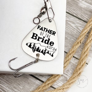 Father Of The Bride Fishing Lure - Personalized Wedding Gift For Dad - Father Of Bride - Wedding Daughter - From Daughter To Father Date