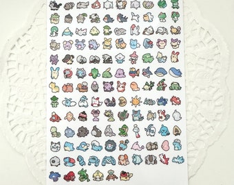 Könnte beinhalten: Ein Stickerbogen mit Pokémon aus den Generationen 3-6. Der Bogen enthält 34 Pokémon aus der Hoenn-Region mit einer Vielzahl von Farben und Designs. Der Bogen ist mit "252-386 Pokemon Sticker Sheet" und "Hoenn" sowie dem Social-Media-Handle des Künstlers "@midori.chann" beschriftet.
