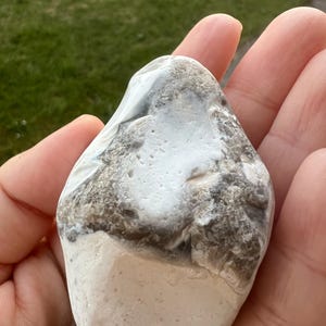 Natürlicher irischer Feuerstein | 125g roher Chert | Handverlesen von Louth Coast | Irische Geschenk | Spiritueller Stein | Irland Souvenir
