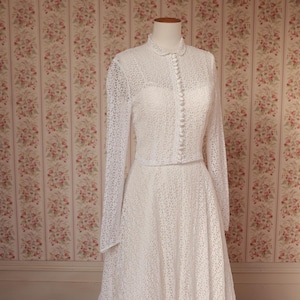 Conjunto de encaje de guipur y seda de los años 50