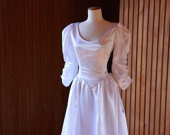 Optical white 1990s bridal gown
