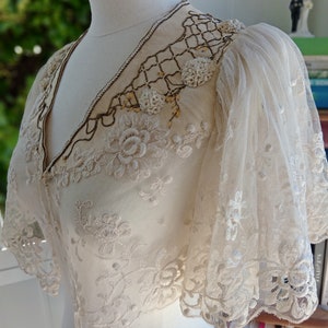 1930's Lace Cape Jacket