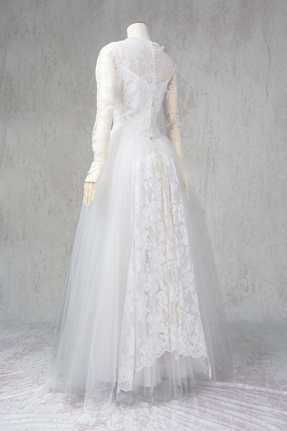 Edythe Vincent vintage wedding gown - image 9