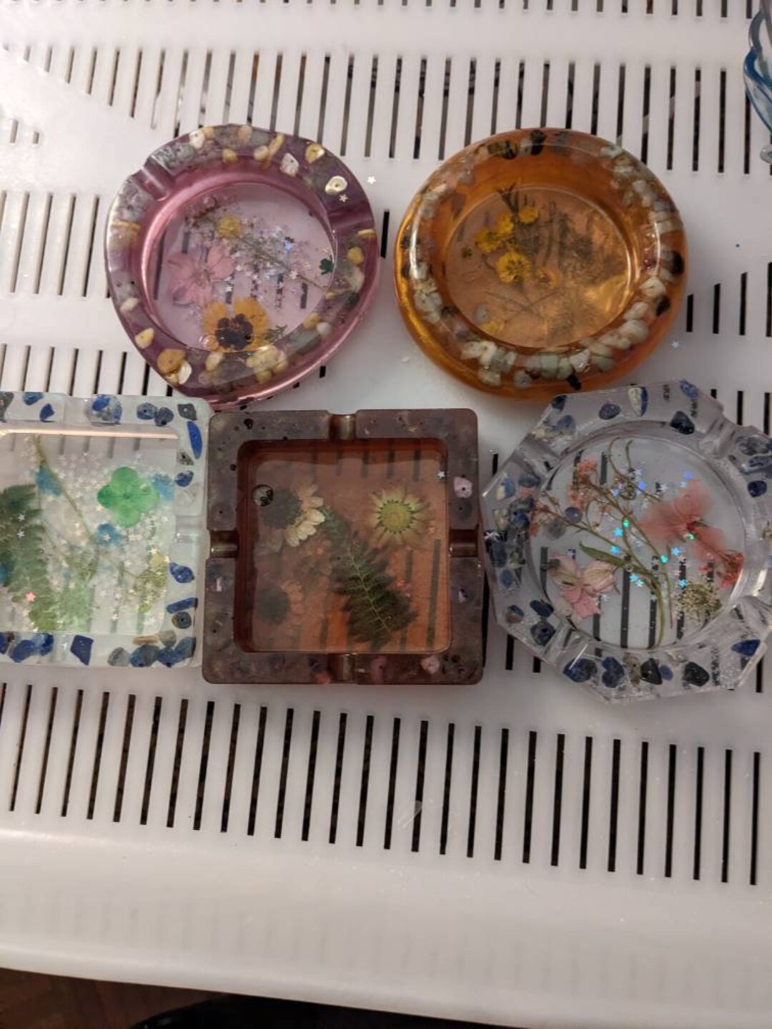 NEW Ashtrays Made With Resin. 5 to Choose From. Round, Squares, Hexagon
