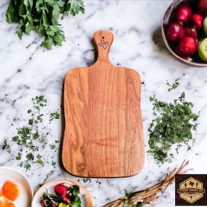 Mesquite Wavy Cutting Board - Handcrafted Art | Unique Wood Grain, Premium Quality, Eco-Friendly, Kitchen Decor, Housewarming Gift