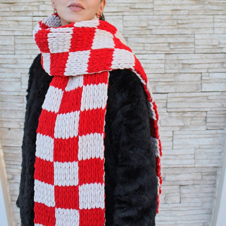 Chunky Knit Checkerboard Scarf, Hand Knitted Red Oversized Scarf - Etsy