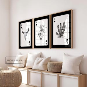 Lot de 3 impressions murales western cowboy, noir et blanc, décoration sud-ouest, art mural cartes à jouer, impression inspirée, art numérique crâne de taureau Longhorn