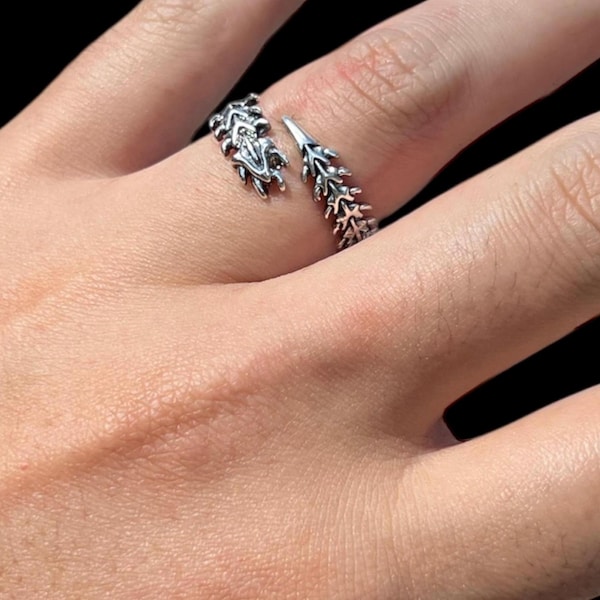 Edgy Ring - Etsy