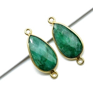 Emerald charms,Emerald Pear Briolettes,Emerald jewelry,Emerald 10x18mm Pear shape double bail connnectors,Checker Board cut Emerald Pendant