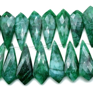 12x27mm Fancy Briolettes,Gemstone Briolettes,Fancy Shape Briolettes, Emerald Faceted Pear Shape Briolettes,Emerald Long Pear Beads