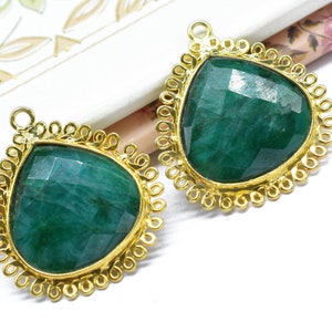 Emerald 20mm Heart Bezel Charms/Gemstone Brass Component/Wholesale Jewelry/Single Bail Pendant/Handmade Jewellery Connectors/Emerald Charms