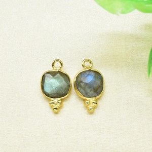 Labradorite 8mm Cushion Bezel charm,Station Bezel Link Supplies,Labradorite Jewelry Making,Square Shape Pendant,Gemstone Connector Pendant