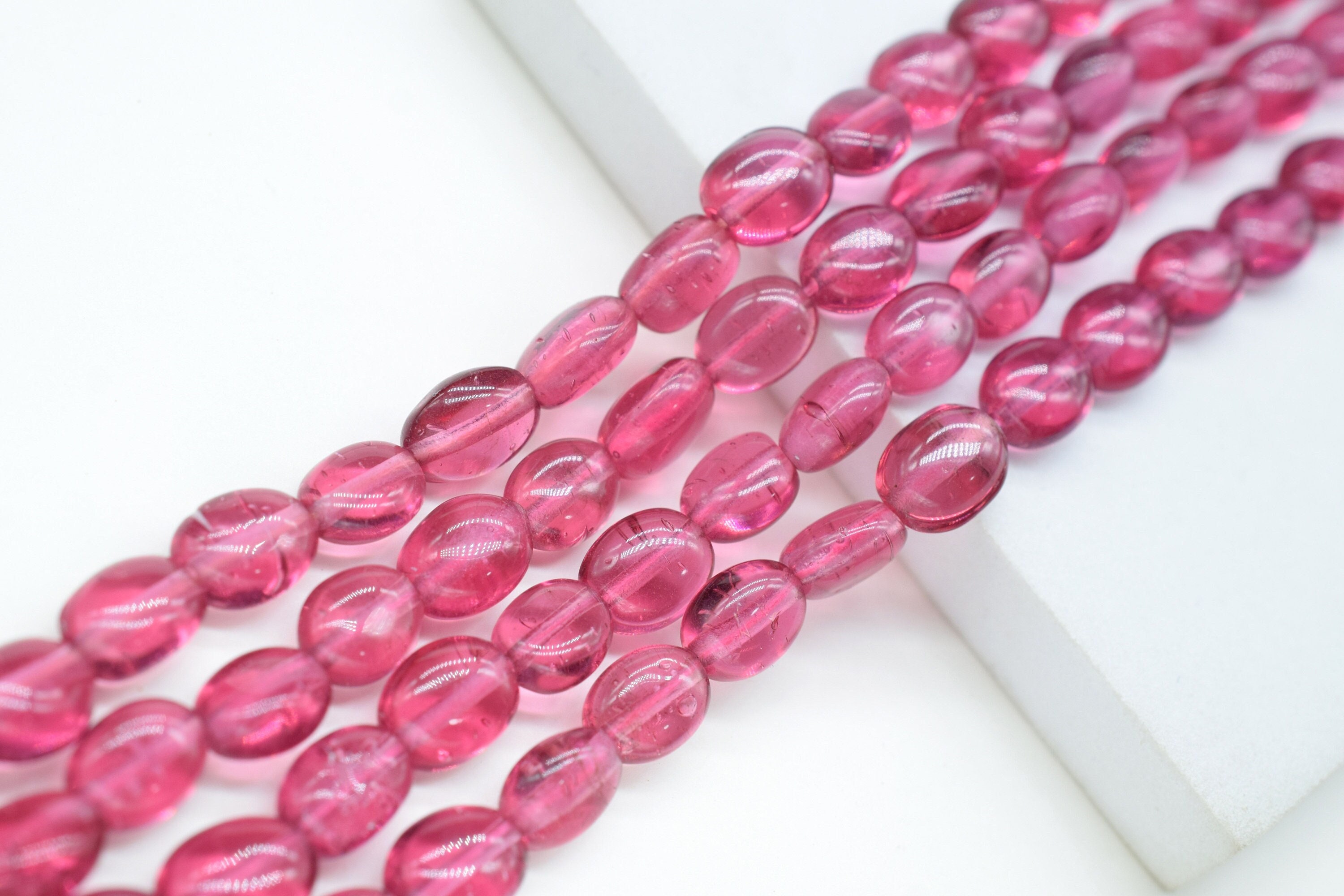 楕円形のビーズネックレス - Etsy 日本