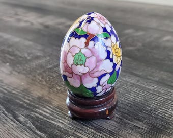 Vintage Cloisonne Enamel Egg Flower Design