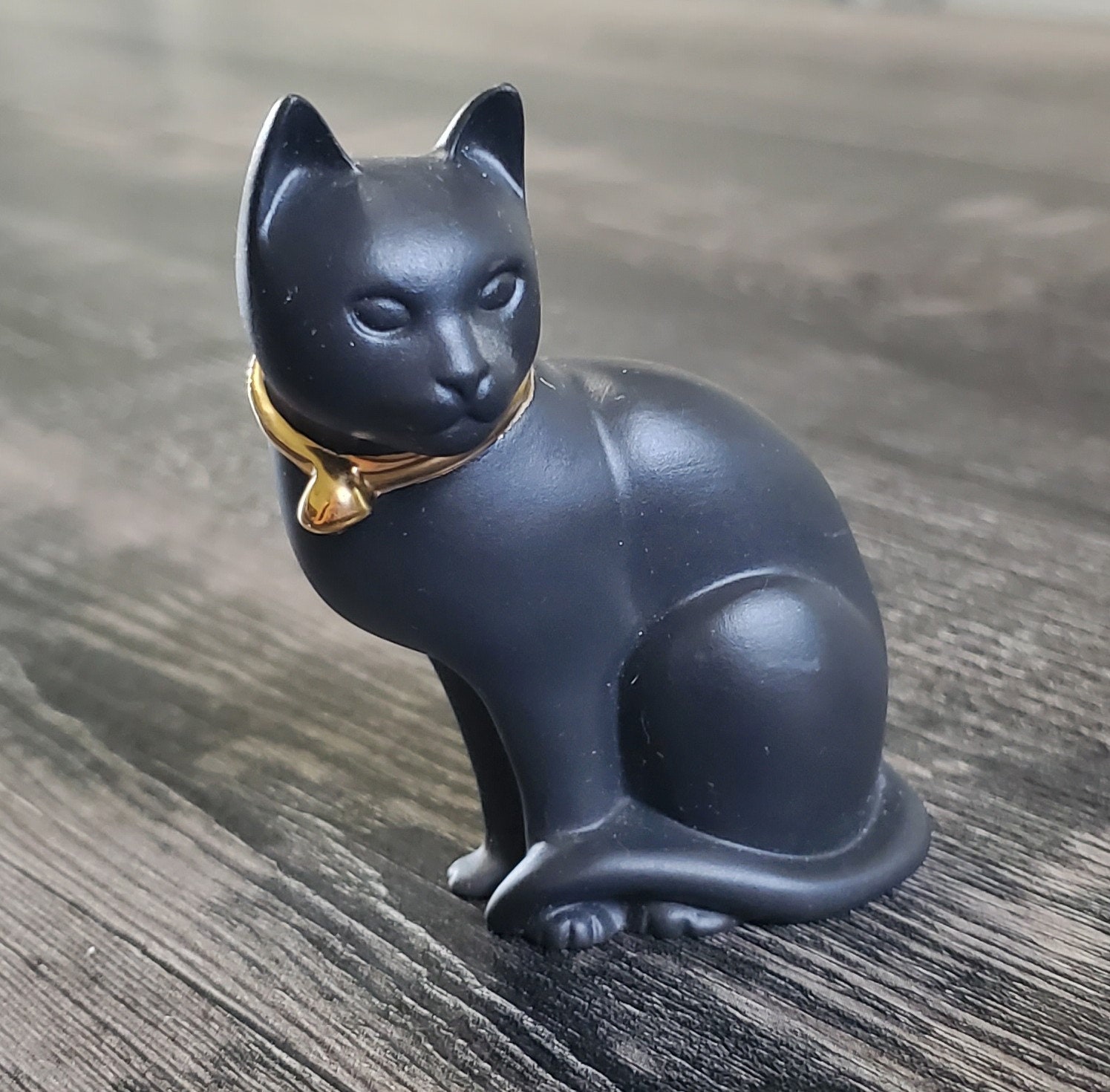 The Franklin Mint BLACK BASALT Curio Cabinet Cats - Etsy