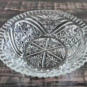 Anchor Hocking Stars and Bars Pressed Clear Glass Bowl 8&quot;