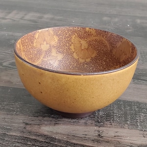 Small Ceramic Bowl Ginko Leaf Design